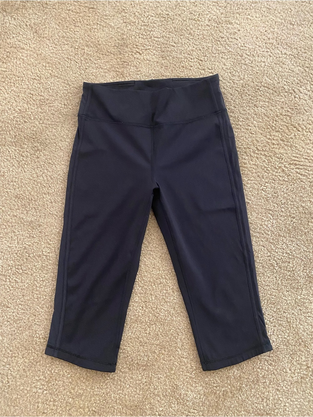 Lululemon Black High Rise Crop Leggings Size 10 Athletic Yoga Pants